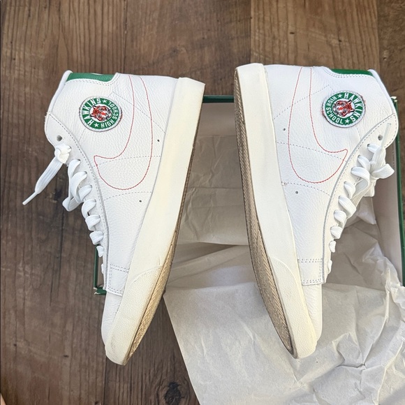Nike Stranger Things White High-Top Sneakers - Picture 7 of 8